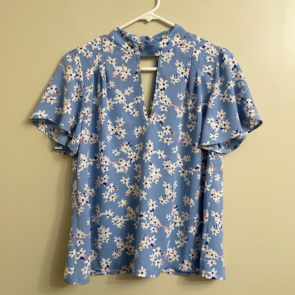 Blue Floral Sienna Sky Blouse - Picture 10 of 11